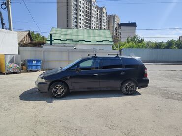 готовый бизнес маникюрный салон: Honda Odyssey: 2002 г., 2.3 л, Автомат, Газ, Минивэн