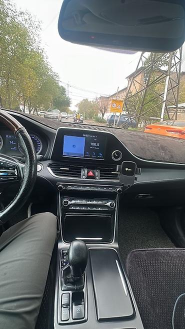 Продажа авто: Hyundai Grandeur: 2017 г., 3 л, Автомат, Газ, Седан — 4
