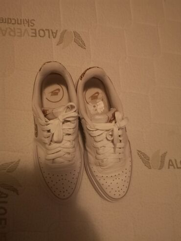 Women's Sneakers and athletic shoes: Nike, 39, bоја - Bela — 2