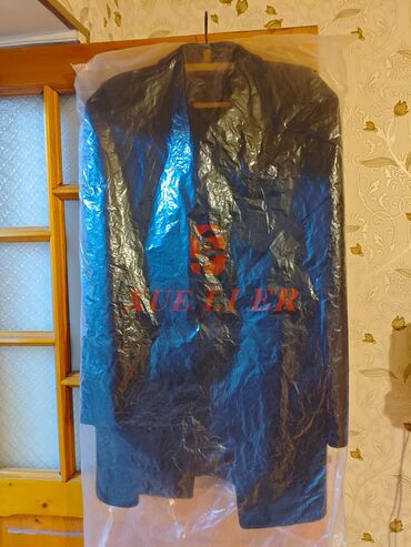 Спортивные костюмы: Мужское пальто, 6XL (EU 52), цвет - Черный