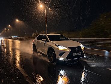 Lexus NX: 2022 г., 2.2 л, Автомат, Гибрид, Внедорожник