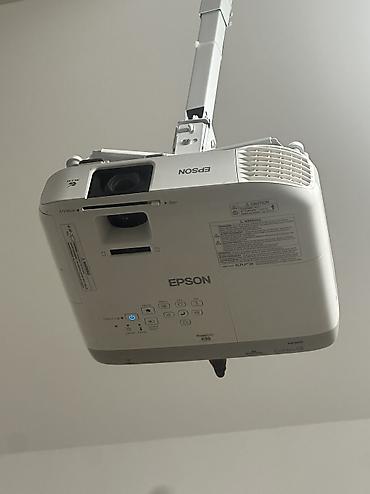 panasonic m 3000: İşlənmiş Proyektor Epson, Pulsuz çatdırılma — 1