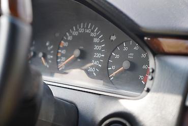 211 mers: Mercedes-Benz E-Class: 1998 г., 4.3 л, Автомат, Бензин, Седан — 2