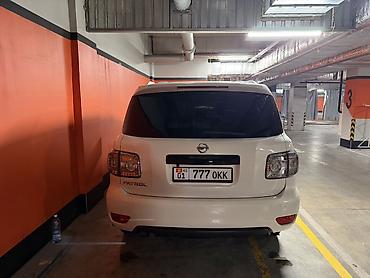 nissa: Nissan Patrol: 2012 г., 5.6 л, Автомат, Бензин, Внедорожник — 4