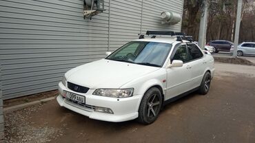 авто акорд: Honda Accord: 2002 г., 1.8 л, Автомат, Бензин, Седан