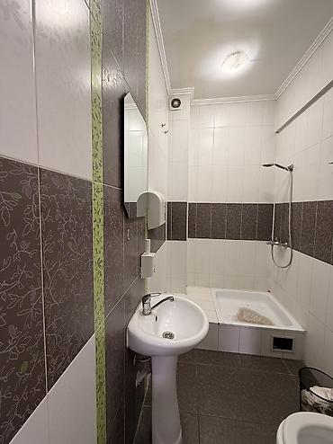 Аренда офисов: Сдаю Офис целиком: 110 м², В жилом комплексе, Первая линия, С отдельным санузлом, С высокими потолками — 10