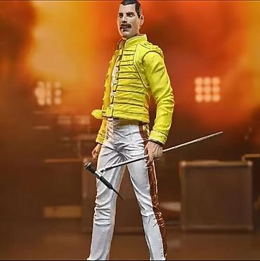 эйпл часы: " 1986 Фредди Меркури " подвижная фигурка бутлег. в комплекте  — 2
