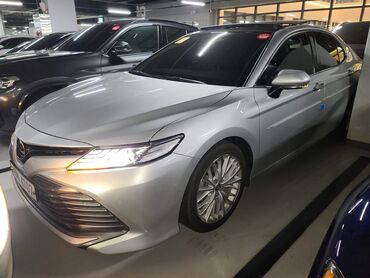 Toyota: Toyota Camry: 2019 г., 2.5 л, Автомат, Бензин, Седан