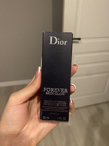 Косметика: Продаю тональный крем Dior skin glow оттенок 1W. Оригинал, брала в