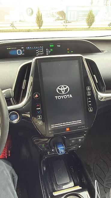 prius: Toyota Prius: 2018 г., 1.8 л, Автомат, Гибрид, Хэтчбэк — 10