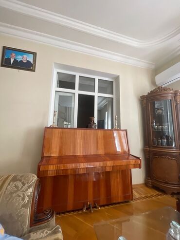 madeleb крем инструкция: Upright pianino – klassik dizayn, parlaq cilalı təbii ağac korpus