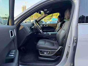 Lixiang: Lixiang L8: 2023 г., 1.5 л, Автомат, Гибрид, Кроссовер — 8