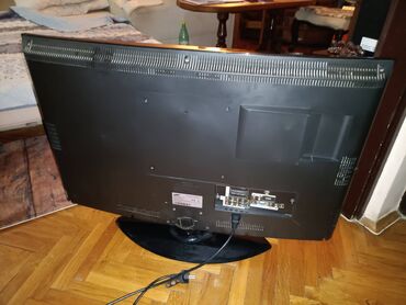 ventilator keno cena: Na prodaju polovni potpuno ispravni lcd tv / monitor od  32"  ( 81,3