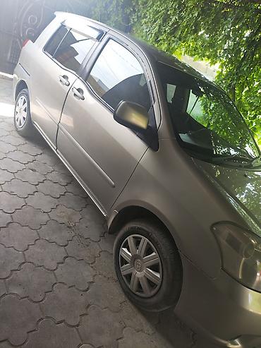 такта раум: Toyota Raum: 2003 г., 1.5 л, Автомат, Газ, Минивэн — 6