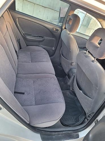 moning: Toyota Avensis: 2000 г., 1.6 л, Механика, Бензин, Универсал — 3
