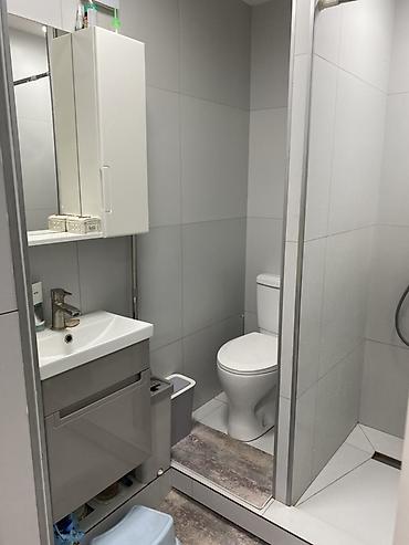 Продажа квартир: 3 комнаты, 58 м², ул. Ахунбаева / Малдыбаева 104 серия, 1 этаж, Евроремонт — 7