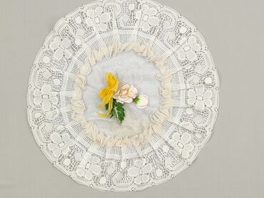 PL - Tablecloth 35 x 35, color - White, condition - Perfect