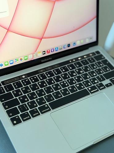macbook pro m3 pro: Apple MacBook Pro 13" (Touch Bar) - Gümüş rəngli alüminium korpus - — 4