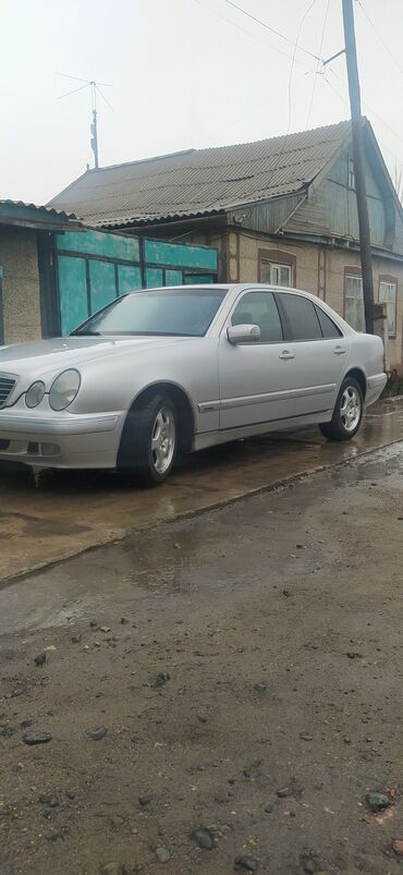 Mercedes-Benz E-Class: 2000 г., 3.2 л, Автомат, Бензин, Седан