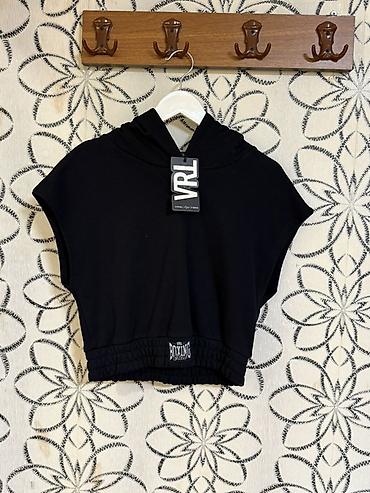 kink boks: VRL “Boxing Club” qolsuz kapüşonlu top - Brend: VRL (etiket üzərində) — 1