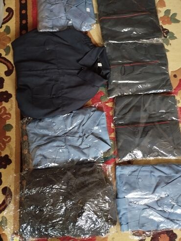 мужской рубашки: Продаю штаны рубашки китель фурашку новый туфли г Бишкек