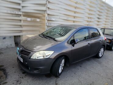 диски на камри v50 r17 оригинал: Toyota Auris hatchback Xüsusiyyətlər: - Kuzov: 5 qapılı hatchback