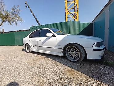 BMW 5 series: 2000 г., 4.4 л, Механика, Бензин, Седан