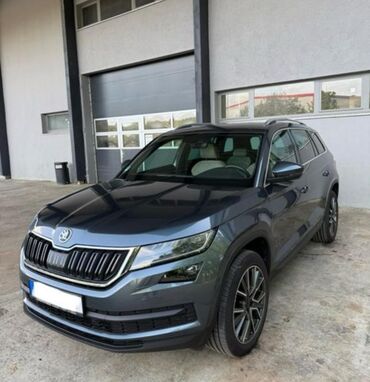срочно афто: Skoda : 2020 г., 1.5 л, Автомат, Бензин, Внедорожник