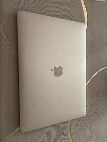 balaca plazma: Yeni Apple MacBook, 13.3 ", Apple M1, 256 GB, Ödənişli çatdırılma, Rayonlara çatdırılma, Ünvandan götürmə — 4