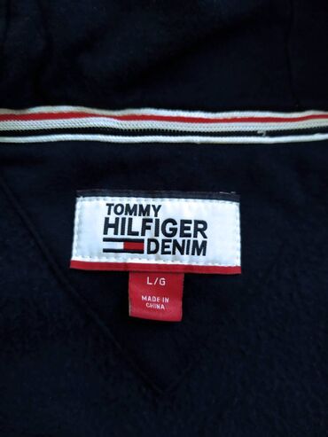 Dukserice: Tommy Hilfiger ženski duks sa kapuljačom vel. L Vrhunski prvoklasni na lalafo.rs — 12 Dukserice: Tommy Hilfiger ženski duks sa kapuljačom vel. L Vrhunski prvoklasni — 12