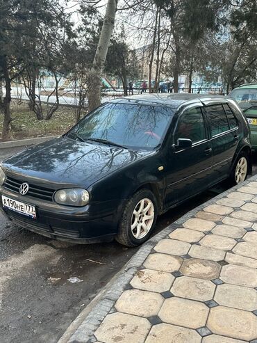 Volkswagen: Volkswagen Golf: 2000 г., 2 л, Механика, Бензин, Хэтчбэк