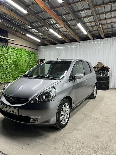 honda иллюзион: Honda Jazz: 2004 г., 1.4 л, Механика, Бензин, Хэтчбэк — 3