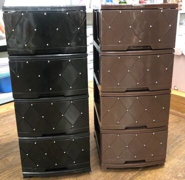 Komodlar: Yeni, Güzgüsüz — 23