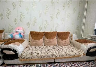 буу стол стуля: Түз дивандар
