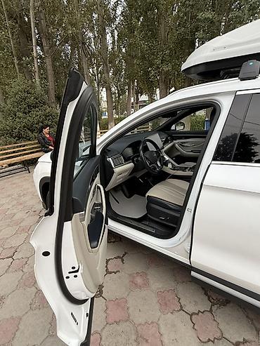 BYD SONG PLUS.2023 год.Запас хода:605км. Сох батареи: 91% . Состояние