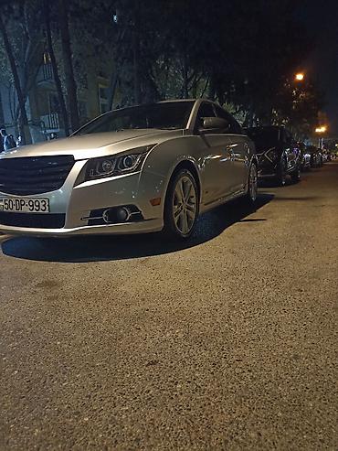 Транспорт: Chevrolet Cruze sedan – gümüş rəng - Kuzov: 4 qapılı sedan — 9