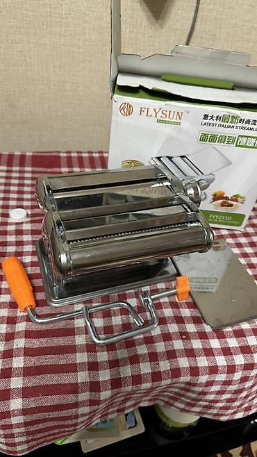мясорубк: Продаю Ручную машинку для пасты/лапши FLYSUN. Состояние идеальное — 2