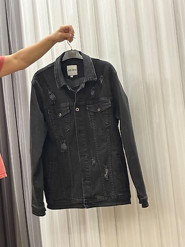 2ci el geyim: Qara rəngli denim kisi ucun cins gödəkçə cirigli 2xldir,cirigsiz — 2