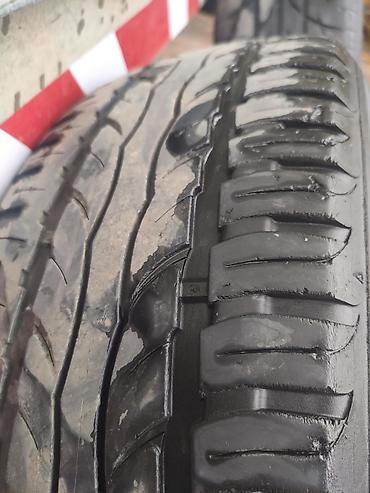 Kompletni točkovi: Komplet od 4 alu felne sa gumama 195/55 R15. Detalji: - Dimenzija — 7