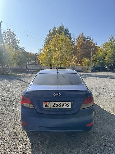 sprinter продаю: Hyundai Solaris: 2011 г., 1.4 л, Механика, Бензин, Седан — 5
