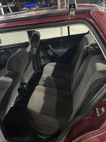 Продажа авто: Volkswagen Vento: 1992 г., 1.8 л, Механика, Бензин, Седан — 9