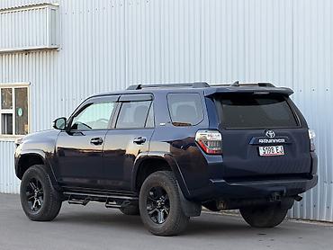 продаю фуры: Toyota 4Runner: 2021 г., 4 л, Автомат, Бензин, Внедорожник — 4