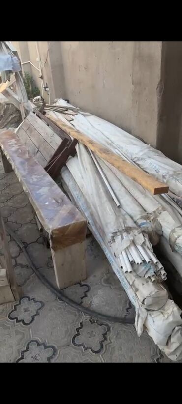 listurlar qiymetleri: 15 liy plastik turbalar yenidi uzunluq 4 metr 85 packa var 15 packa