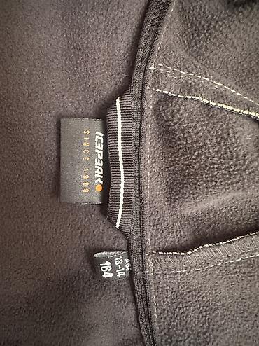 Paketi dečije odeće: Komplet jakni za dečake – 3 komada 1) Zimska puffer jakna BENETON — 8