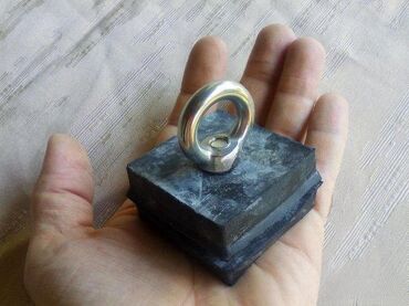 Ostali alati i mašine: -Cena magneta je po komadu i u milimetrima . -Magneti kod mene su — 4