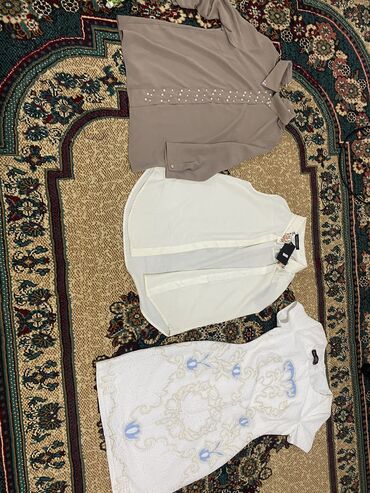 меняю на 07: 38 платье и 42 р по 100 с новые