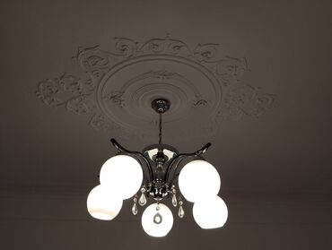 Köhnə tikili: Bakı, 8-ci kilometr, 3 otaqlı, Köhnə tikili, m. Xalqlar Dostluğu, 70 kv. m — 8