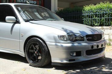 Toyota Corolla 1.6 l. 2001 | 30000 km