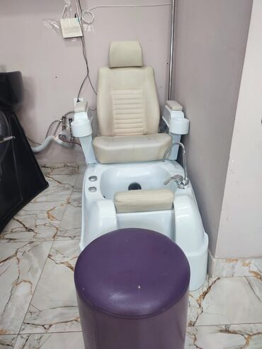 İşlənmiş, Pedikür kreslosu