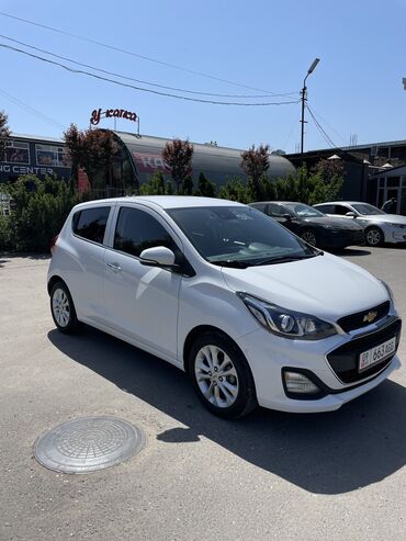 shevrolet spark: Chevrolet Spark: 2021 г., 1 л, Вариатор, Бензин, Хетчбек